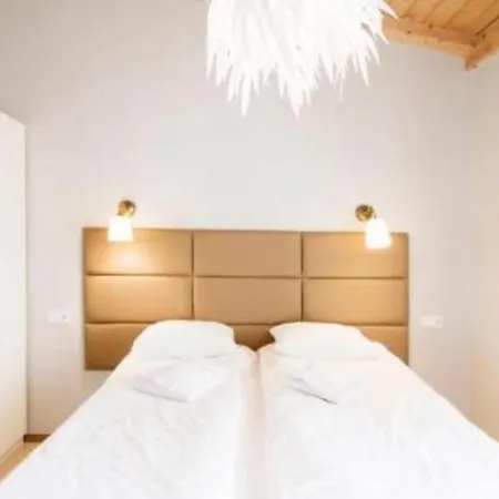 Apartament Platinum 1 Apartment *